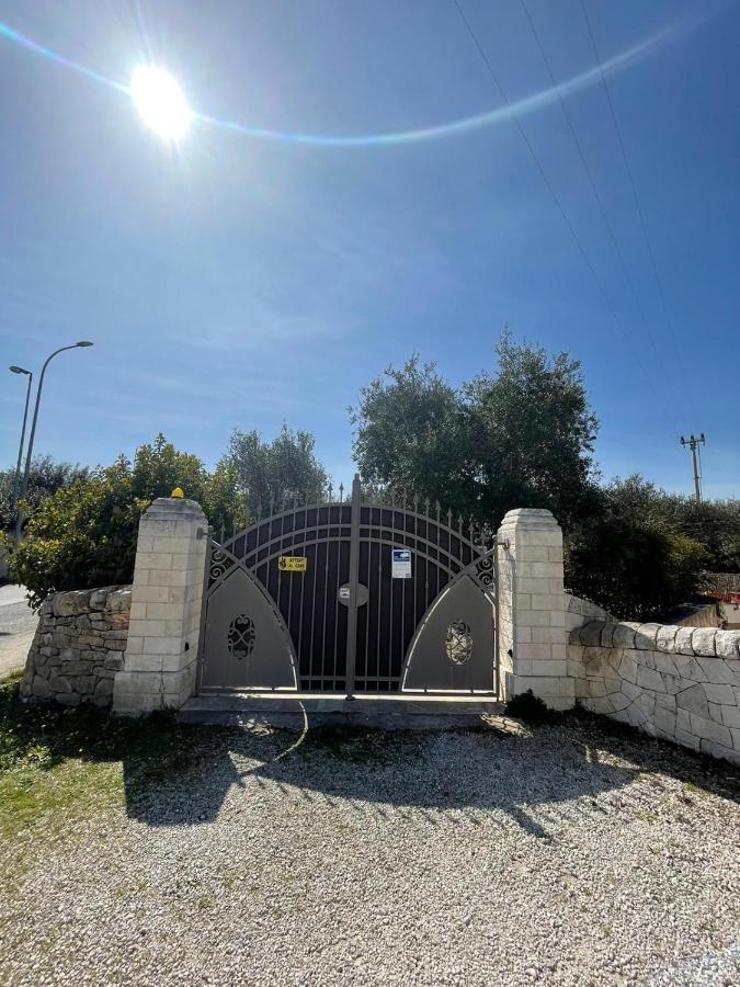 Villa Dama Cisternino Exterior photo